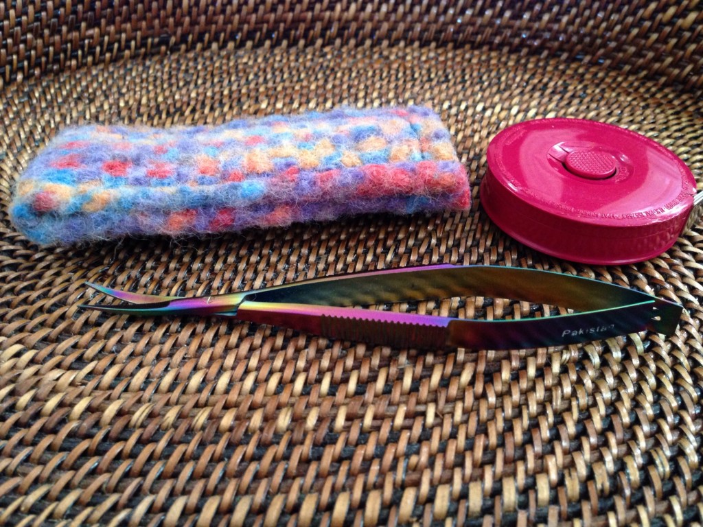 Famore Rainbow Colored Snips. Great for snipping threads as I sew!