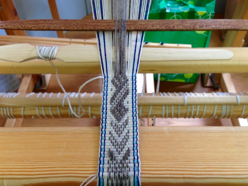 Pick-up Band woven on floor loom at Vavstuga