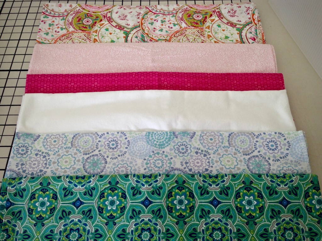 Process for choosing rag rug fabrics. Short tutorial.