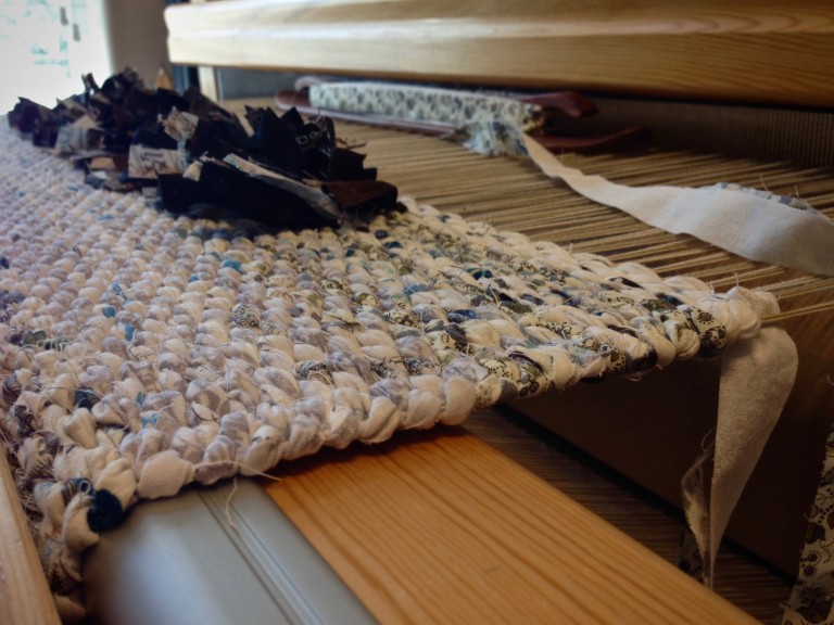 Rag Rug Rya – Warped For Good