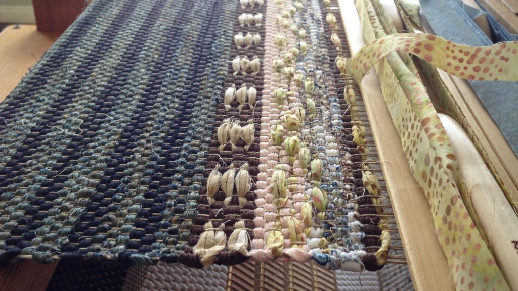 Weaving a rosepath rag rug. So many design possibilities!