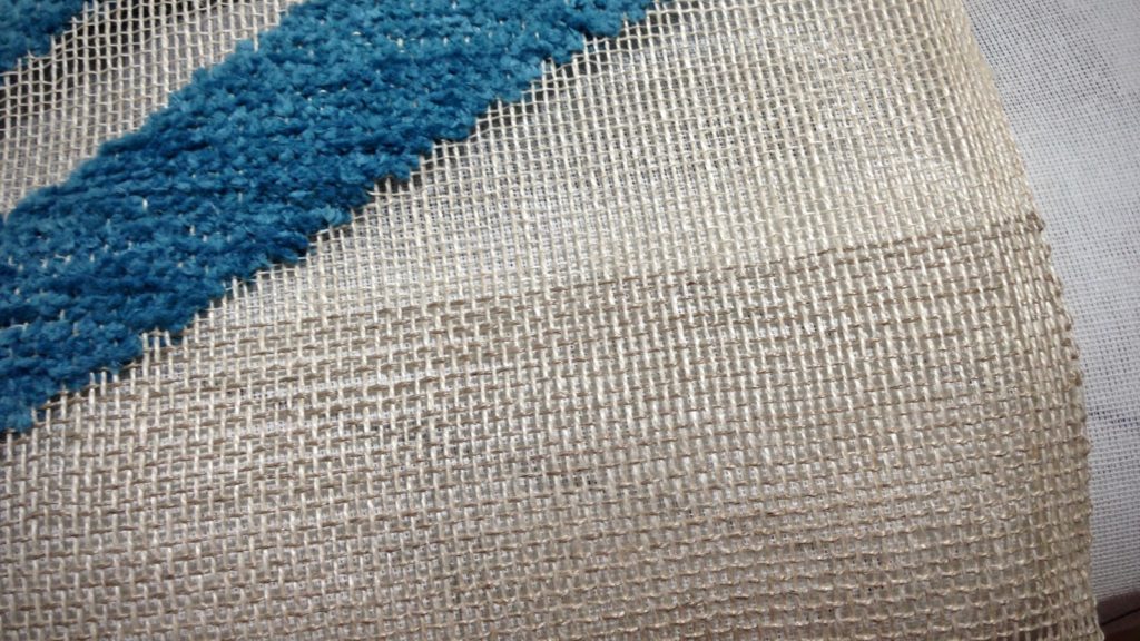 Linen weft change is a mistake. Oops!