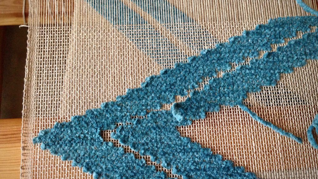 Weaving cotton chenille inlay on linen for a simple transparency.