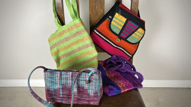 Quiet Friday: Handwoven Handbags – Warped for Good