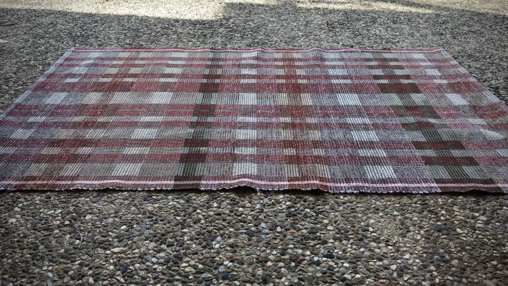 Spaced rep rag rug