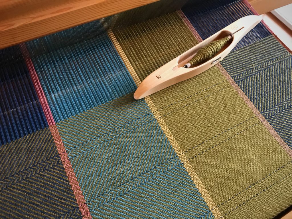 Cottolin bath towels on the loom.