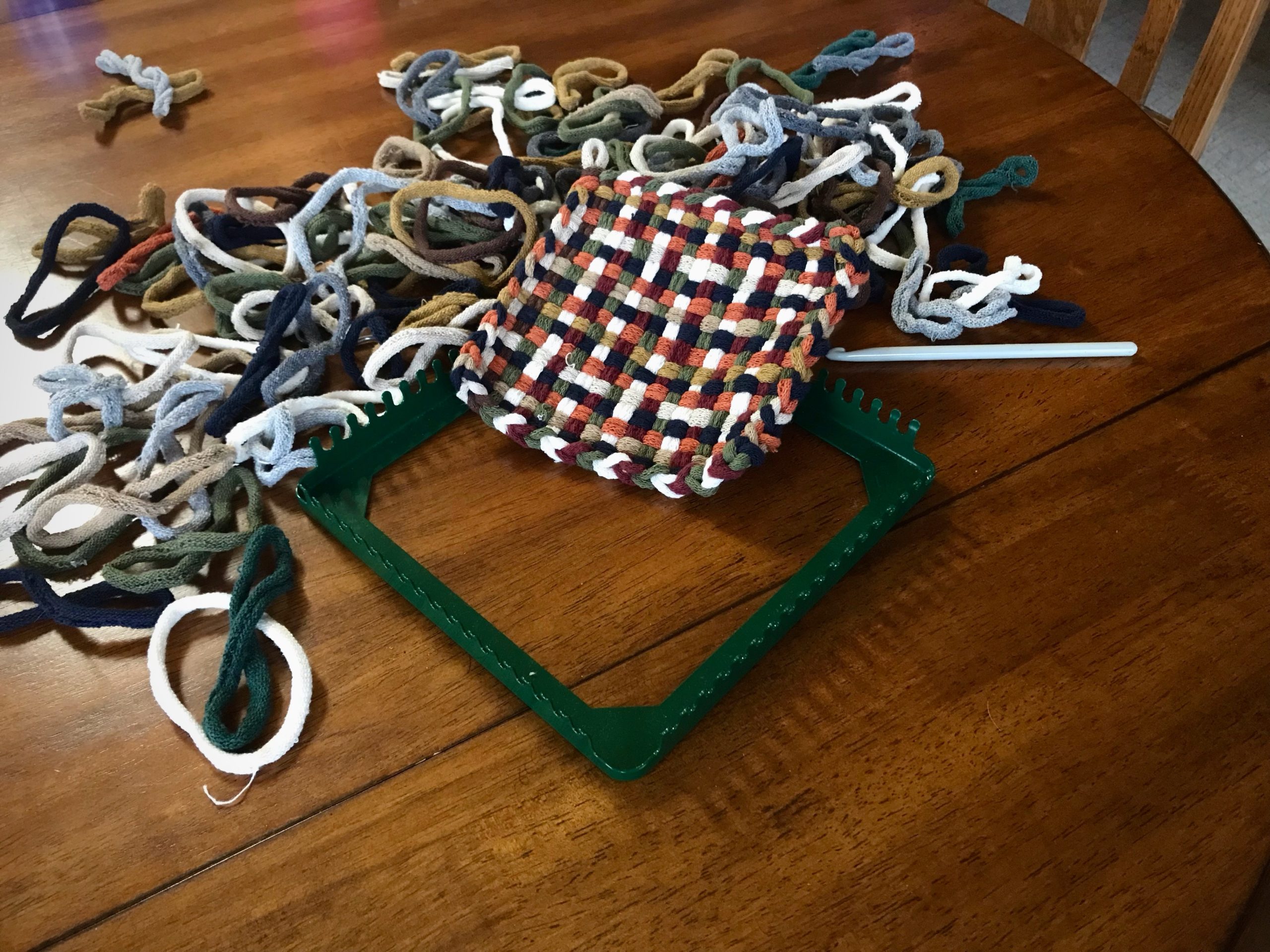 Weaving Looms: Peg Looms And Pot Holder Looms, Tapestry And Frame